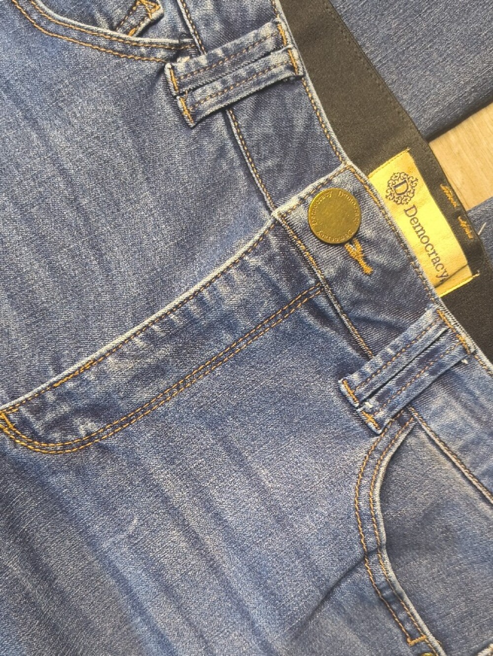 S1169 Flare Leg Stretch w/31" Inseam👖Democracy Women's Size 12 Jeans
